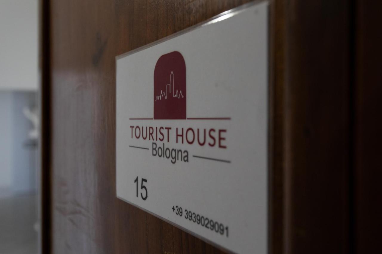 15 - Tourist House Bologna Primaticcio - Self Check-Inアパートメント エクステリア 写真