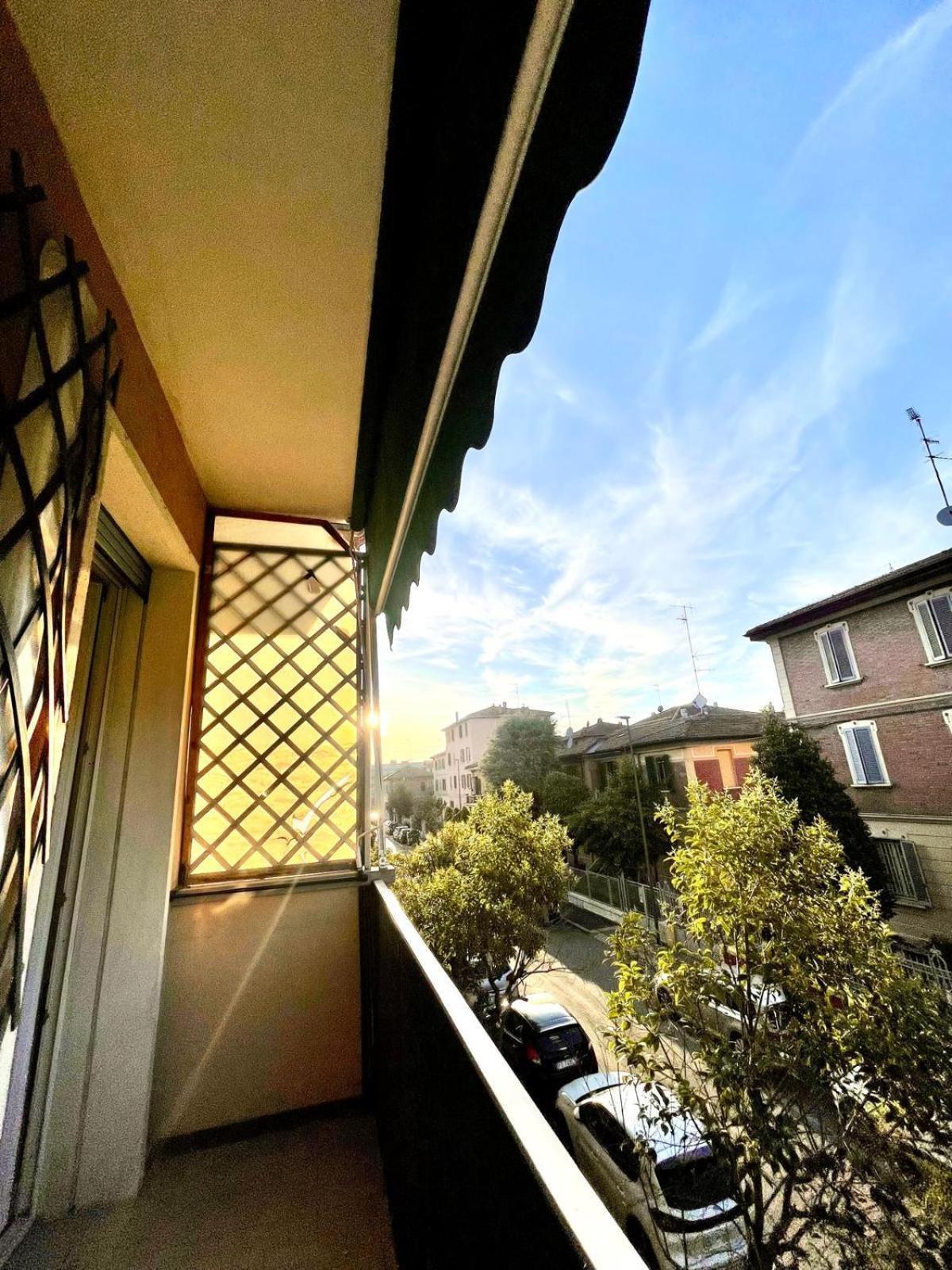 15 - Tourist House Bologna Primaticcio - Self Check-Inアパートメント エクステリア 写真