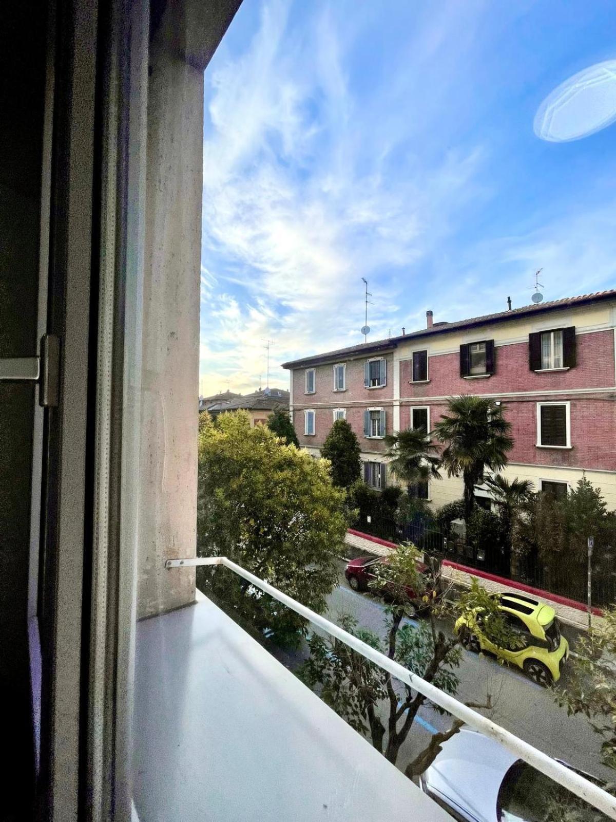 15 - Tourist House Bologna Primaticcio - Self Check-Inアパートメント エクステリア 写真